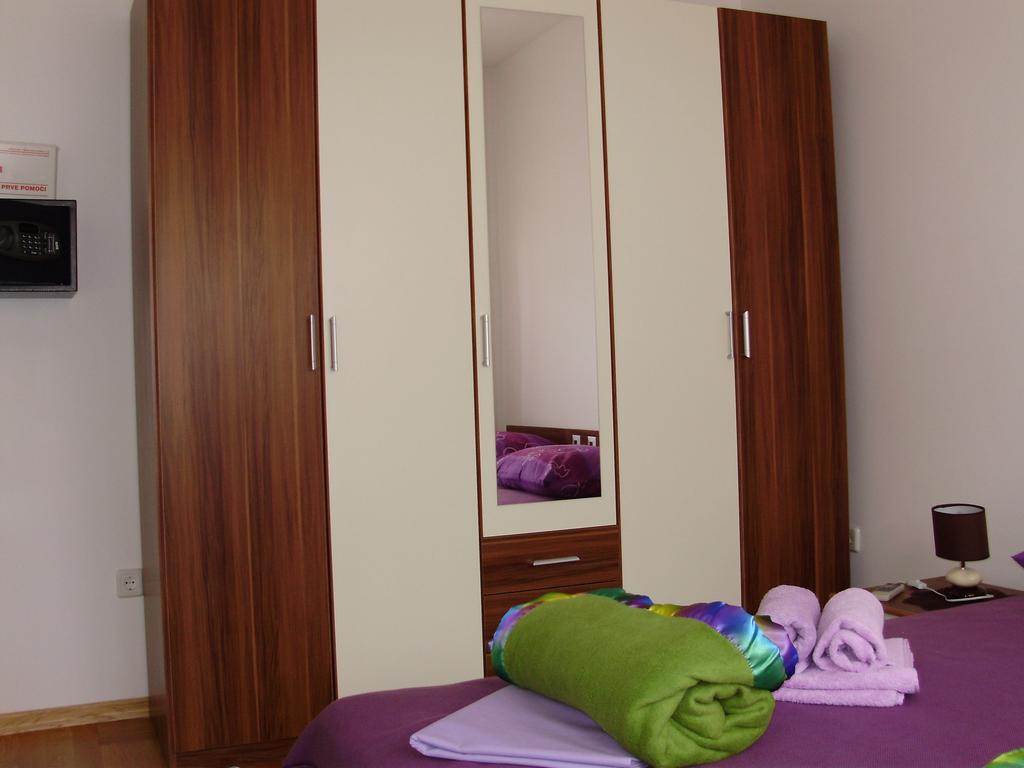 Apartments Mara Cres Ruang foto